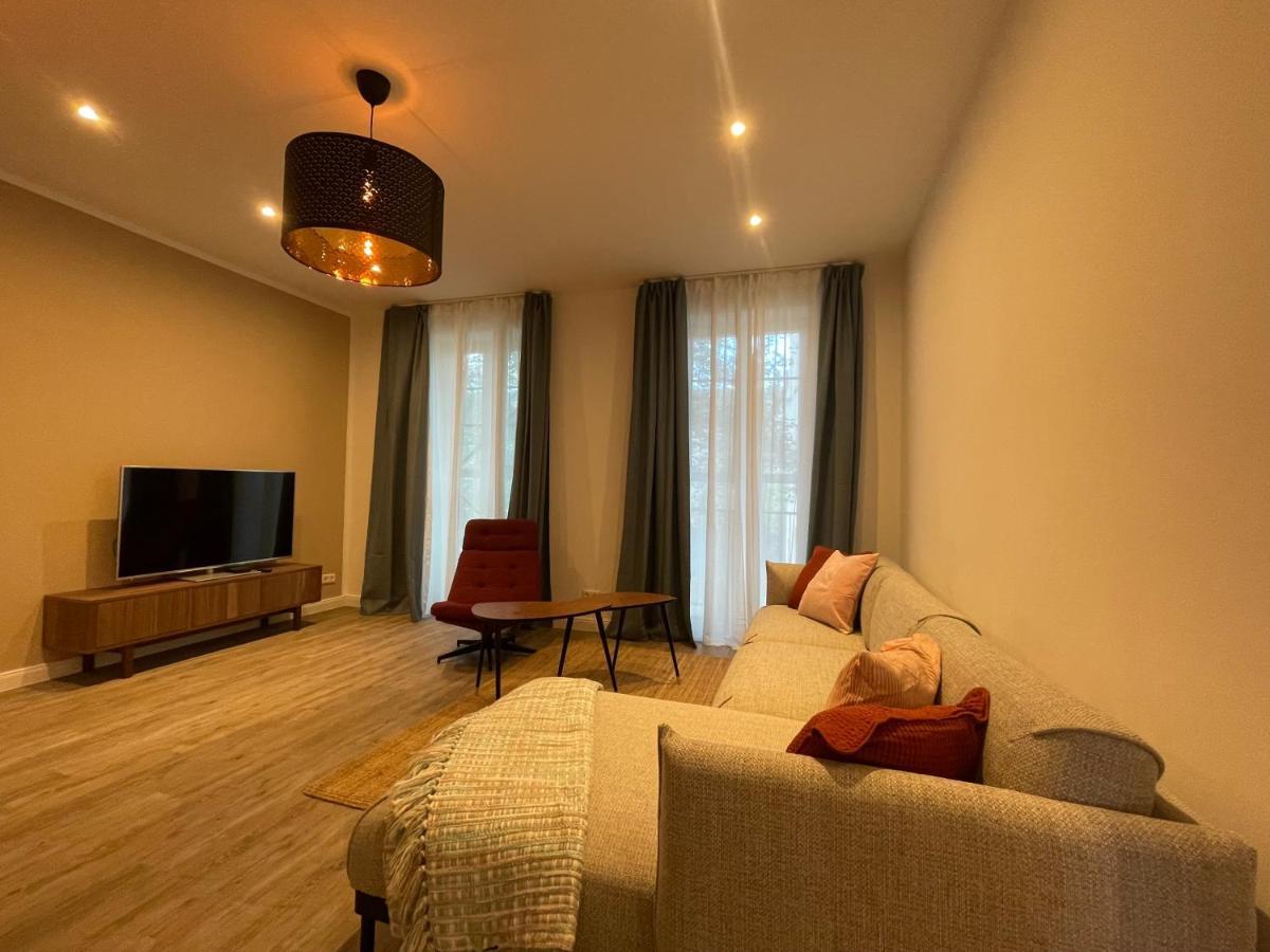 Boutique Hotel Pension Luisengruen Kueche 1Gbs Wlan Netflix Disney Magentatv Chemnitz Exterior photo